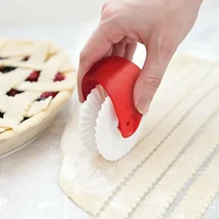 Bakverk Hjul Tårtdekoratör Cutter Kök Pizza Bakverk Paj Galler Dekorativt Cutter Tool Online