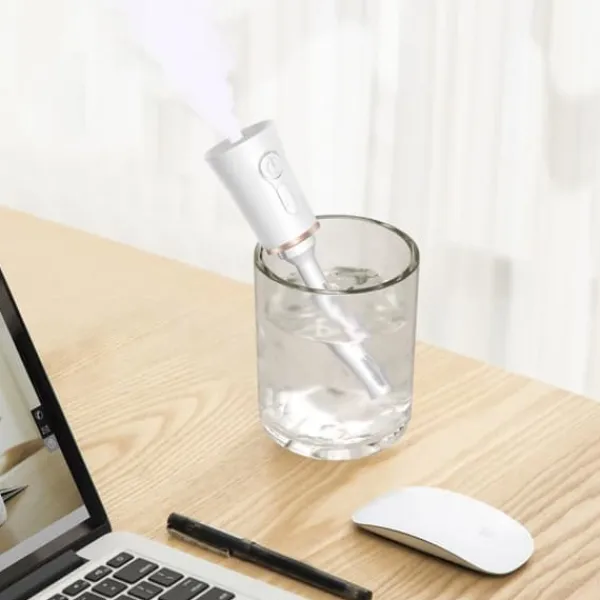 Bærbar Håndholdt Luftfugter Bærbar Mist Sprayer Ansigtsfugtighedsbefugtning USB Opladning Hvid New