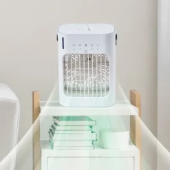 Bærbart Klimaanlæg 4-i-1, Fordampende Luftkøler, 700ml Vandtank, Høj Effektivitet, Lavt Energiforbrug Hot