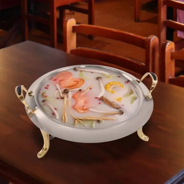 Buffetvarmer - Rund chafing dish - 3 L - Rustfrit stål med glaslåg - Bærehåndtag - Justerbar flamme - Ø 28 cm indsats, Ø 38 cm, H 23 cm - Lysegrå Discount