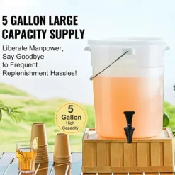 Drikkevaredispenser 5 gallon, plastikjuicedispenser med tap og låg, iste-limonadesaftvandsdispenser til fester, holdbar og praktisk