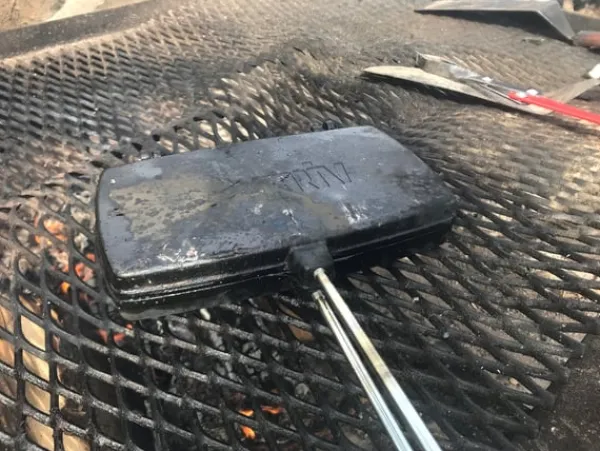Grilljärn Big gjutjärn dubbelt Clearance