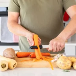 Hvid grøntsagsskræller i porcelæn / KitchenAid Clearance