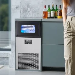 IJsblokjesmachine - Commerciële IJsmachine - Capaciteit 45 kg/dag - Opslag 13 kg - Vrijstaand of Onderbouw - RVS - LED-display - Zelfreinigend New
