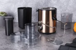 Juicepresser - Nyd Friskpresset Juice Derhjemme><noscript><img width=
