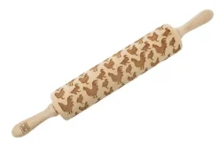 MoodForWood Trækagerulle, Graveret, 43 cm med Håndtag, Perfekt til Bagning - Fjerkræmønster