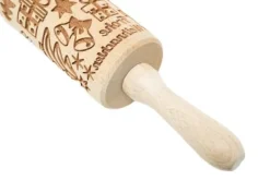 MoodForWood trækagerulle, indgraveret, 43 cm med håndtag, perfekt til bagning - Frohe Weihnachten-mønster Online