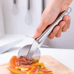Pizzaskærere>Pizzahjul i rustfrit stål.