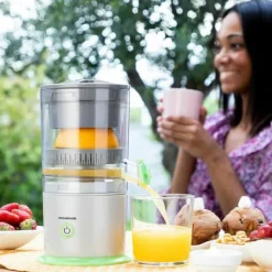 Juicepresser - Nyd Friskpresset Juice Derhjemme>Rechargeable Automatic Juicer Juisso InnovaGoods