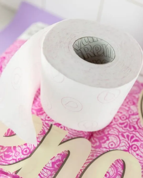 Renova Deco Hvid Duft Toiletpapir 4-lags 140 ark 12 ruller Sale