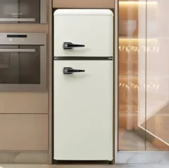 Retro-Køleskab, Køle-/fryseskab, 105,5 cm, 92L, 28L fryser, 116 kWh/år Hot