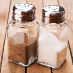 Salt- og peberbøsser med stativ Best