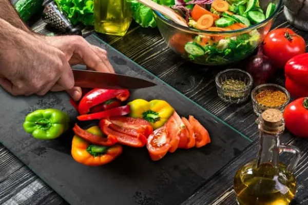 Skærebrætter>SKÆREBRÆT I GLAS 52x40 PEBERFRUGTER