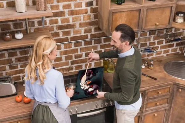 Skeer & Skovle>SKÆREBRÆT I GLASPLADE 52x40 DRIKKEVARE