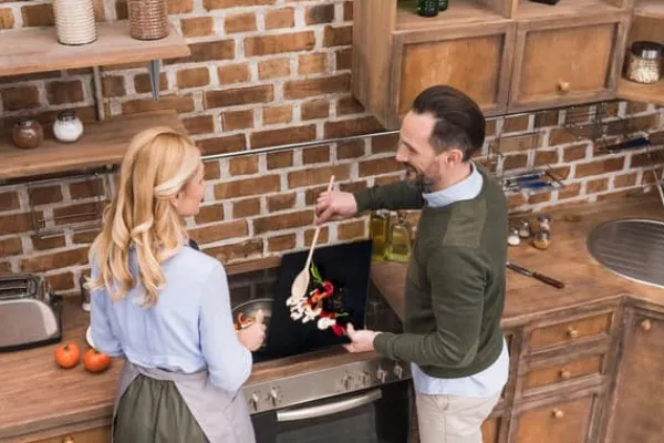 Grydelapper & Grillvanter>SKÆREBRÆT MED GLAS 52x40 CHILI PEBER