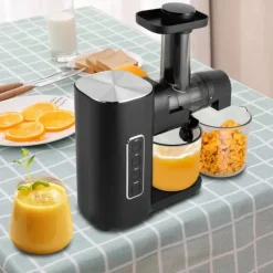 Slow Juicer Koldpresser - Elektrisk saftpresser - Stor kapacitet - Justerbar hastighed - Skridsikre fødder - Nem at rengøre - Sort Best