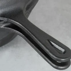 Støbejernsgryde med stegepande CAST LINE 24 cm / 3,5 l Hot