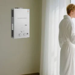 Tankløs gasvandvarmer - LPG - 12 L - 24 kW - 2800 Pa - Åbent aftræk med automatisk røggasafgang - Elektrisk pulstænding 2×1,5 V - 34×16×59 cm