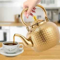 Tekande - Kogeplade Te- og Kaffekande - Rustfrit Stål - 2,0 L - Med Tesi/Filter - Til Løs Te & Blomstrende Te - Guld New