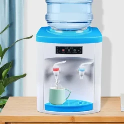 Vanddispenser, 550W effekt, 220V spænding, dimensioner 25,5*23,5*33cm, opvarmningskapacitet 5L/H, kølekapacitet 0,7L/H Discount